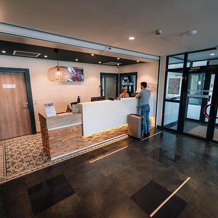 Les Loges Du Park Aparthotel Aix-les-Bains Eksteriør bilde
